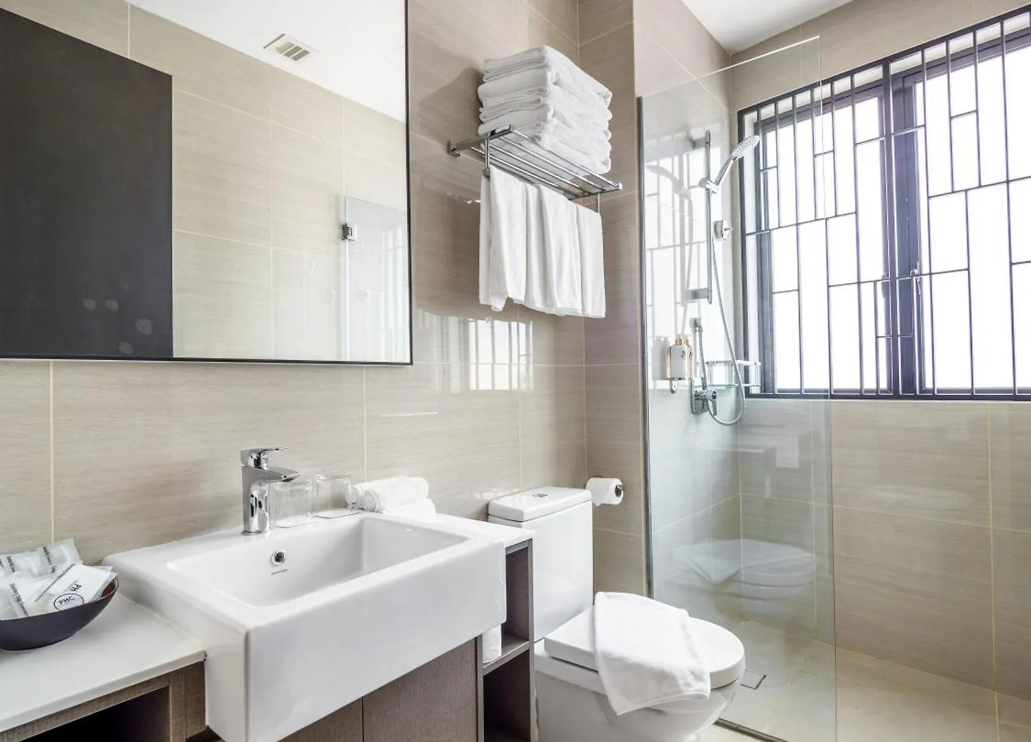 Hutton Suite Hotel Managed By The Ascott Limited George Town